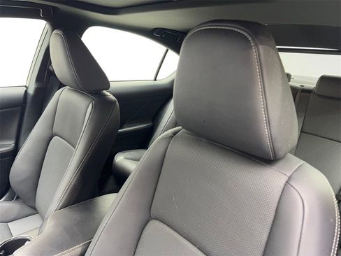 Used 2025 Lexus IS 300 w/ Premium Package image 27