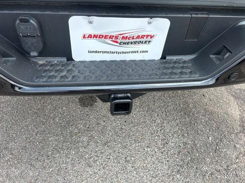 Used 2025 Chevrolet Colorado Z71 w/ Technology Package image 29