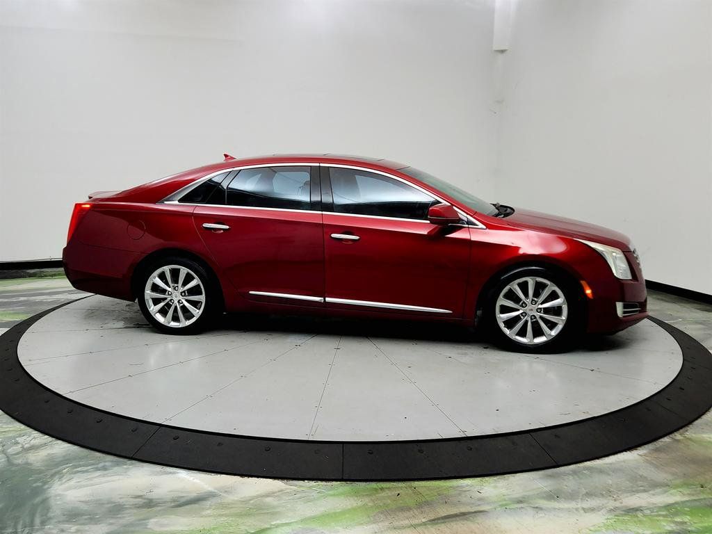 Used 2013 Cadillac XTS Premium FWD image 4