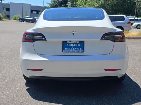 Used 2021 Tesla Model 3 Standard Range Plus RWD image 4