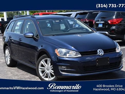 Used 2015 Volkswagen Golf TDI SE FWD image 1