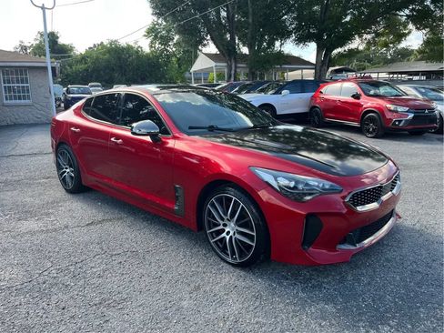 Used 2018 Kia Stinger GT2 RWD image 3