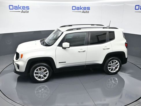 Used 2020 Jeep Renegade Latitude w/ Cold Weather Group image 45