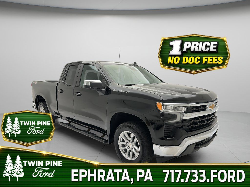 Used 2024 Chevrolet Silverado 1500 LT AWD/4WD image 1