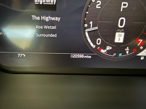 Used 2024 Land Rover Defender 110 S AWD/4WD image 21