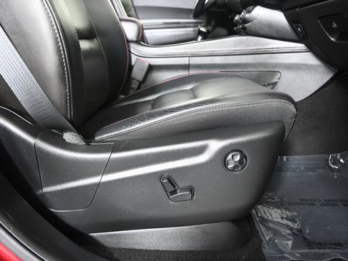 Used 2021 Dodge Durango R/T w/ Blacktop Package AWD/4WD image 14