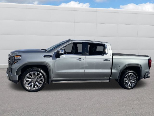 Used 2024 GMC Sierra 1500 Denali w/ Denali Reserve Package AWD/4WD image 2