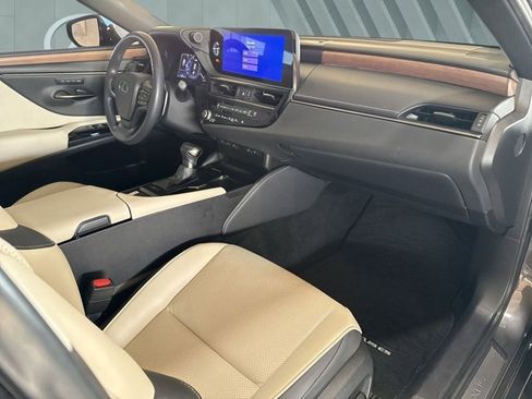 Certified 2023 Lexus ES 350 w/ Premium Package image 29