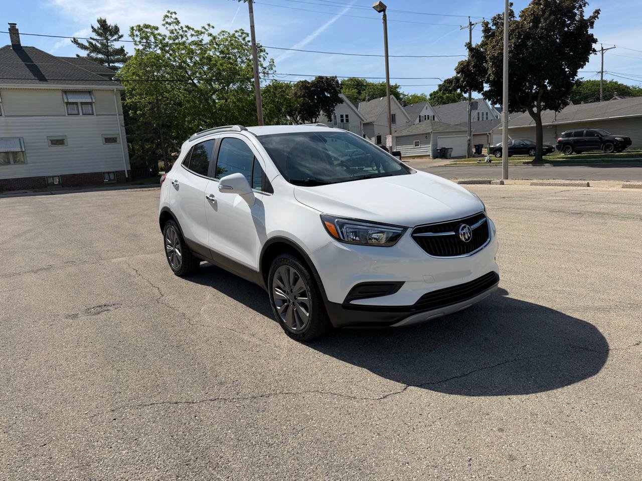 Used 2017 Buick Encore Preferred AWD/4WD image 1