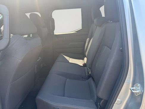 Used 2025 Toyota Tacoma SR5 AWD/4WD image 14