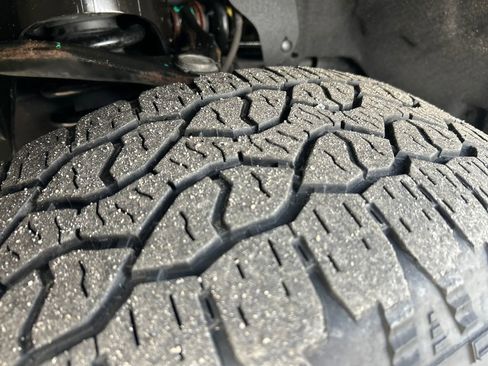 Used 2022 Ford F150 XLT w/ Equipment Group 302A High image 28