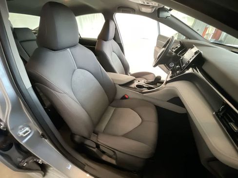 Used 2023 Toyota Camry LE image 24