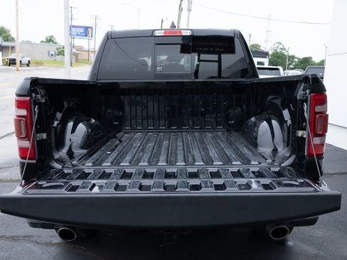 Used 2022 RAM 1500 Laramie AWD/4WD image 7