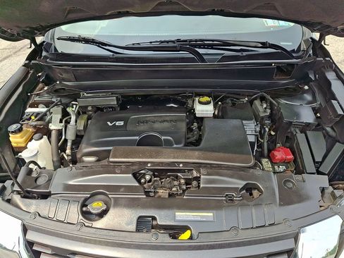Used 2018 Nissan Pathfinder SV w/ SV Tech Package AWD/4WD image 28