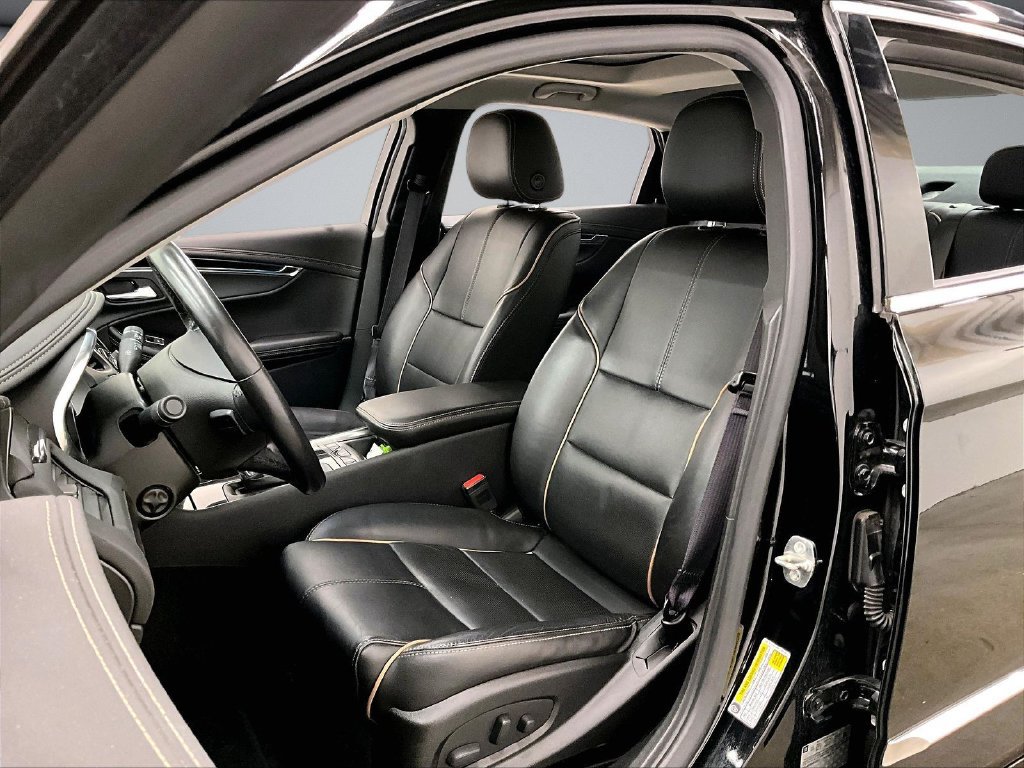 Used 2017 Chevrolet Impala Premier w/ Enhanced Convenience Package FWD image 21