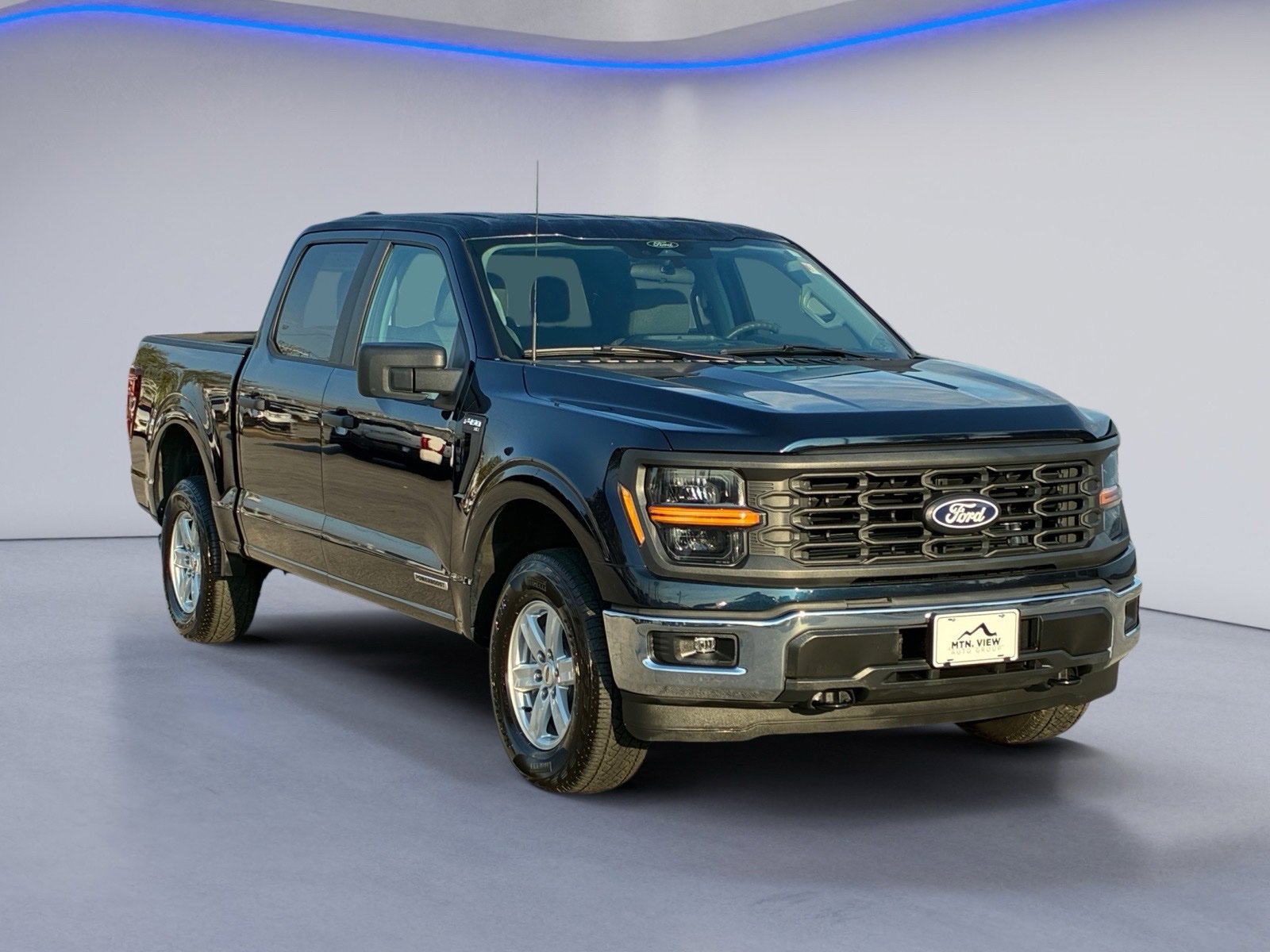Used 2025 Ford F150 XL w/ Equipment Group 104A Hybrid AWD/4WD image 5