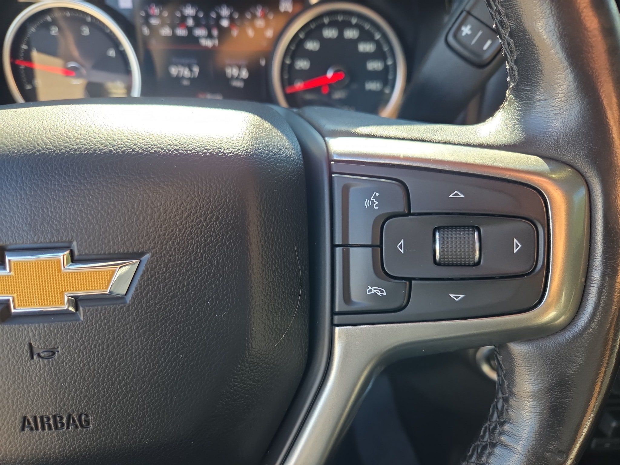 Used 2020 Chevrolet Silverado 2500 LTZ w/ LTZ Plus Package AWD/4WD image 27