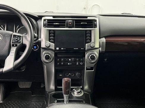 Used 2022 Toyota 4Runner Limited image 21