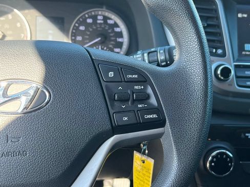 Used 2018 Hyundai Tucson SEL AWD/4WD image 30