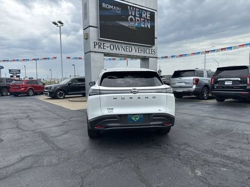 Used 2025 Nissan Murano SL w/ Cargo Package AWD/4WD image 4