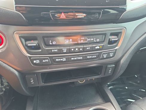 Used 2018 Honda Pilot EX-L image 19