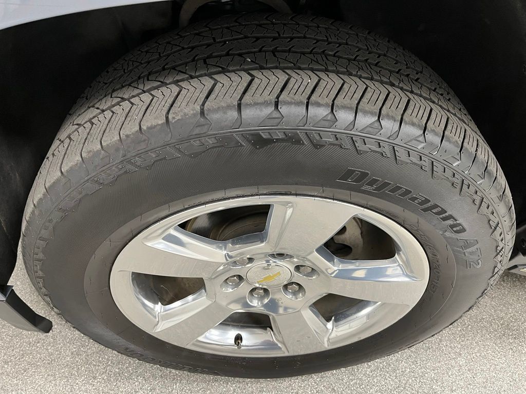 Used 2015 Chevrolet Tahoe LTZ AWD/4WD image 15
