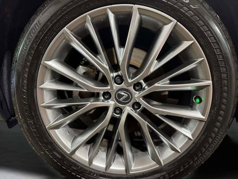 Used 2025 Lexus NX 350h image 36