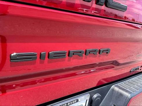 Used 2024 GMC Sierra 2500 AT4 w/ Max Trailering Package AWD/4WD image 25