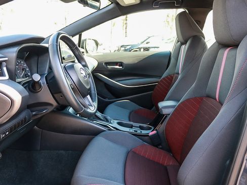 Used 2025 Toyota Corolla SE image 23