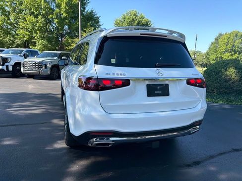 Used 2024 Mercedes-Benz GLS 580 4MATIC image 6