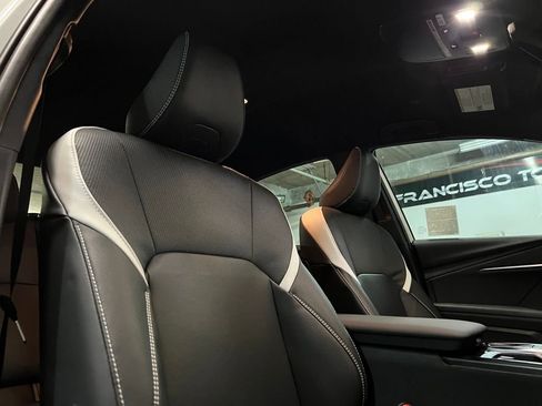 New 2026 Toyota Camry Hybrid FWD image 23