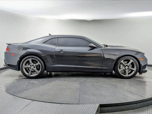 Used 2015 Chevrolet Camaro SS image 10