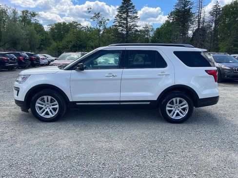 Used 2019 Ford Explorer XLT AWD/4WD image 8