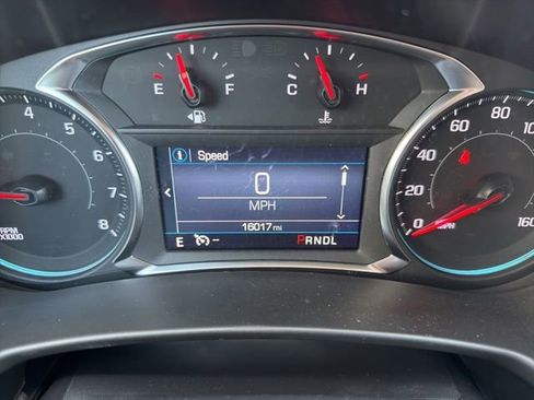 Certified 2024 Chevrolet Equinox LT FWD image 28