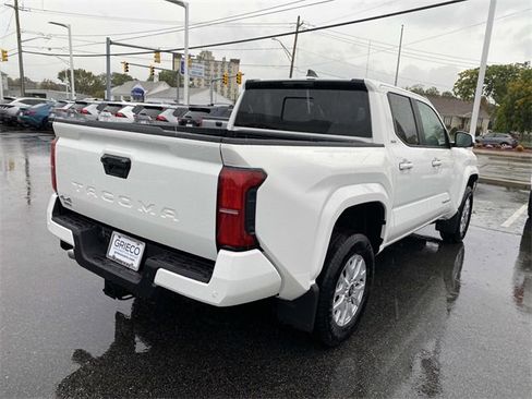 New 2025 Toyota Tacoma SR5 image 3