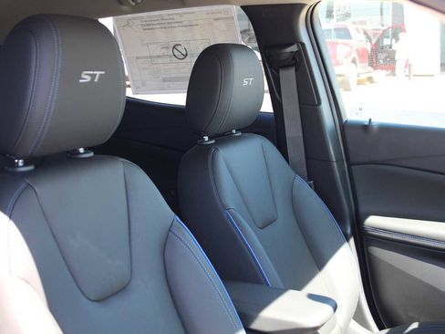 New 2026 Buick Encore GX Sport Touring w/ Comfort Package image 17