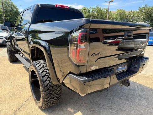 Used 2018 Toyota Tundra Platinum AWD/4WD image 3