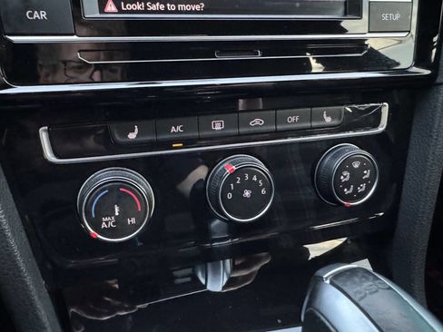 Used 2018 Volkswagen GTI S image 24