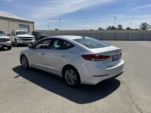 Used 2018 Hyundai Elantra SEL image 7
