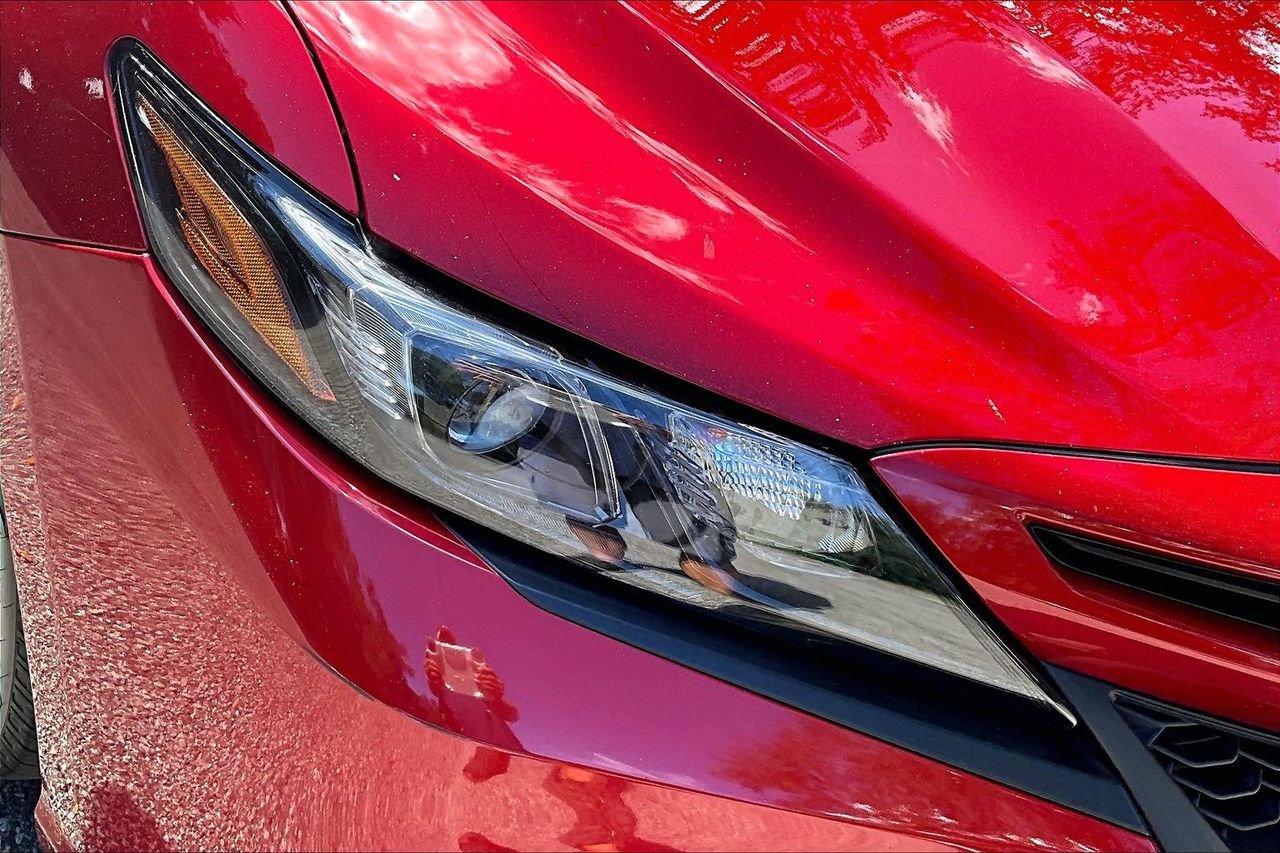 Used 2024 Toyota Camry SE FWD image 32