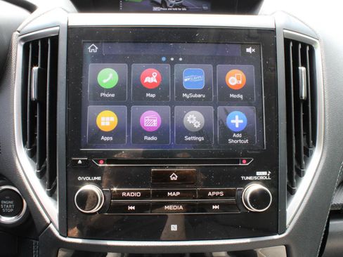 Used 2020 Subaru Forester Limited image 28