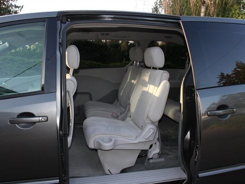 Used 2004 Nissan Quest S w/ (SEA) Seat Pkg FWD image 14