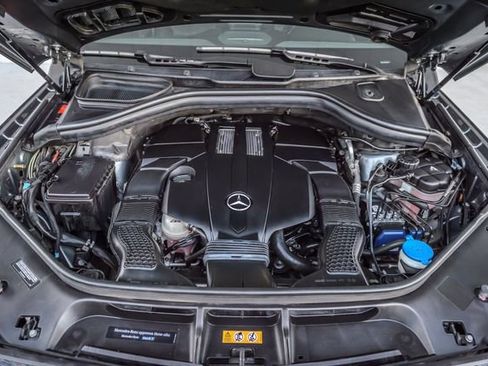 Used 2018 Mercedes-Benz GLS 450 4MATIC w/ Premium Package image 17