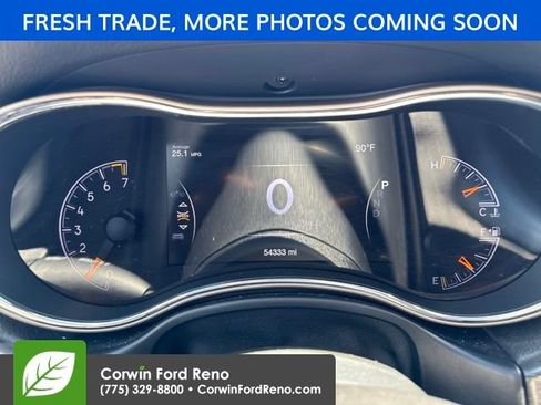 Used 2016 Jeep Grand Cherokee Laredo w/ Quick Order Package 23E AWD/4WD image 15