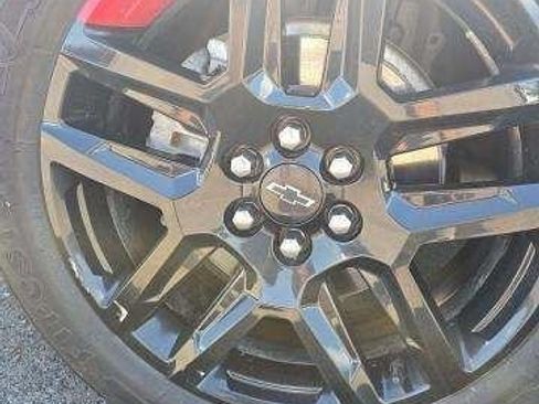Used 2023 Chevrolet Traverse Premier w/ Redline Edition AWD/4WD image 8