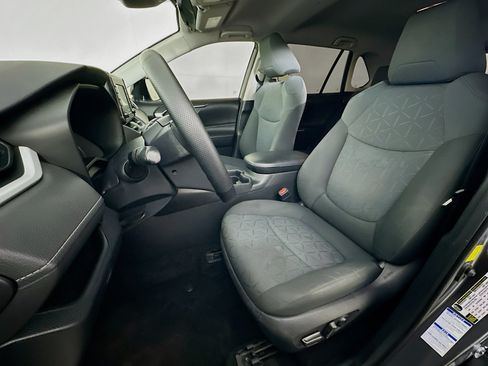 Used 2020 Toyota RAV4 XLE w/ All Weather Liner Package AWD/4WD image 13