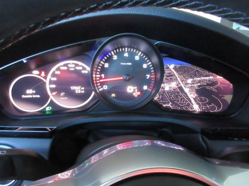 Used 2023 Porsche Cayenne image 55