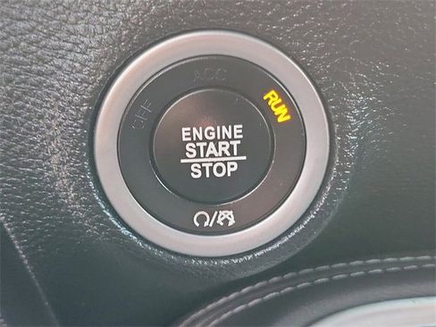 Used 2019 Dodge Challenger SXT w/ Blacktop Package image 12