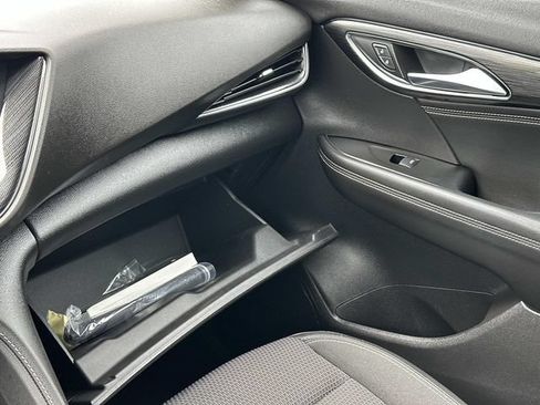 Used 2023 Buick Envision Preferred FWD image 31