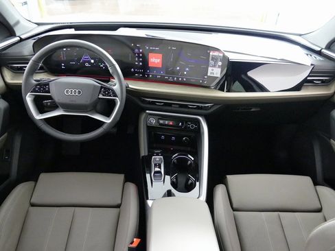 New 2025 Audi Q5 Premium Plus image 23